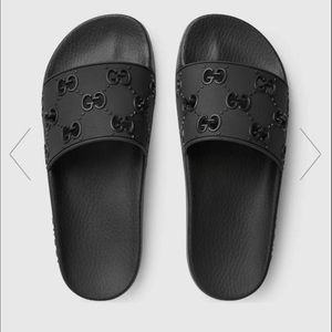 Gucci Slides - Black Logo